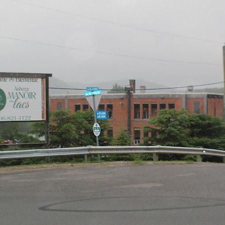 Manoir Des Lacs Lac Baker 외부 사진