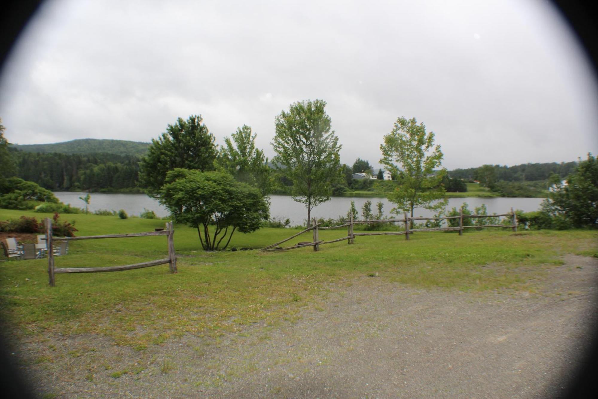 Manoir Des Lacs Lac Baker 외부 사진